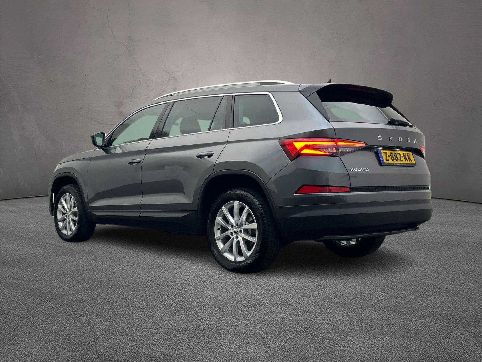 Skoda Kodiaq Business Edition 1.5 TSI 150pk DSG Automaat Tre, Auto's, 4 cilinders, 150 pk, Bedrijf, Kodiaq