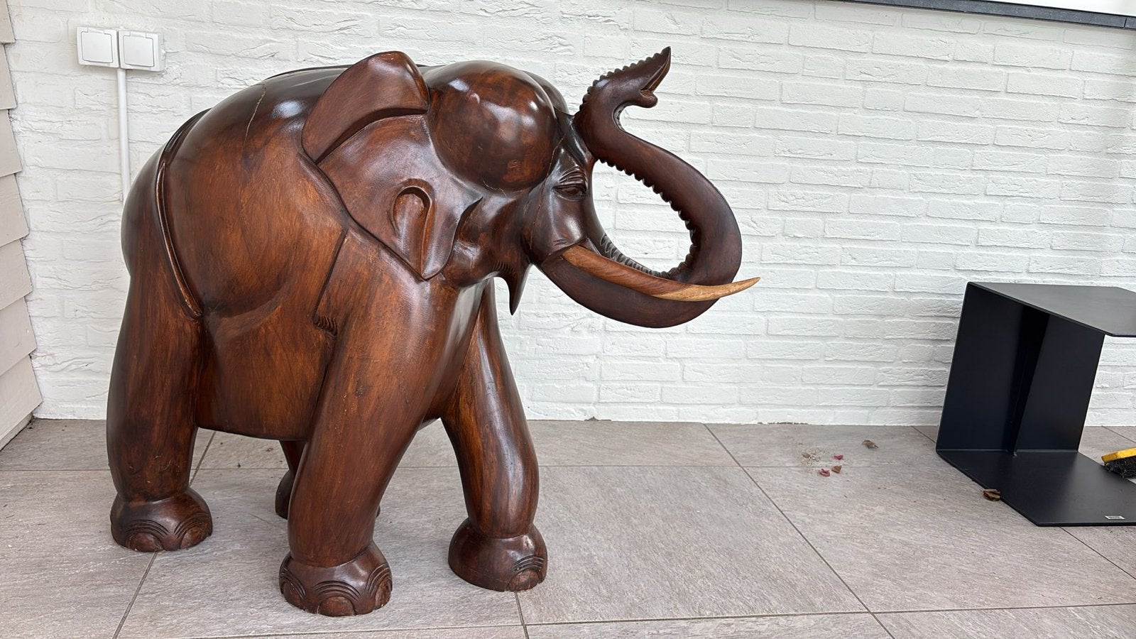 Grote handgesneden houten olifant uit Sri Lanka, Ophalen, Zo goed als nieuw, Overige onderwerpen