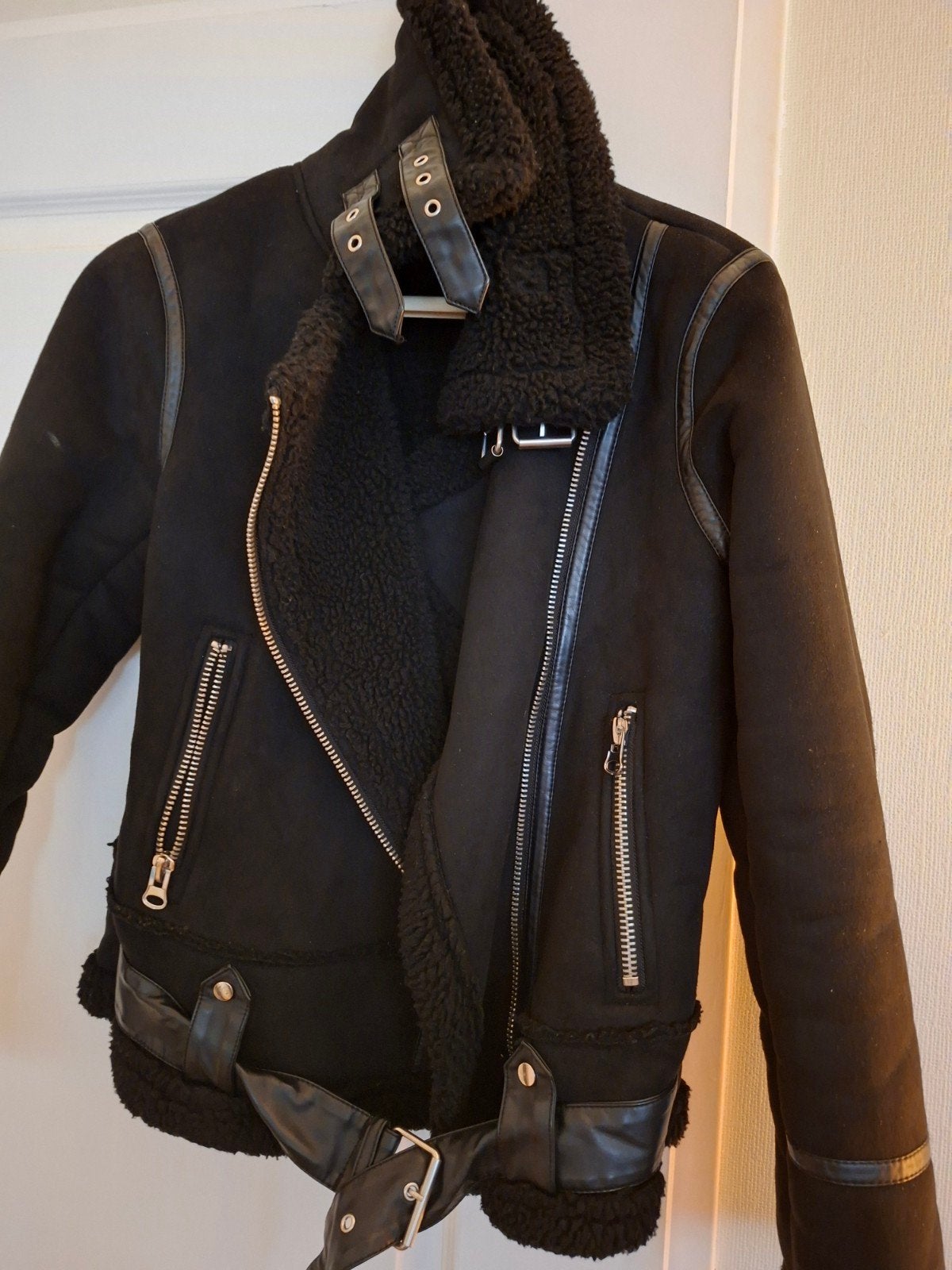 Zara Bomberjack Maat S - Zwart met teddy voering, Ophalen of Verzenden, Maat 36 (S), Gedragen, Zara