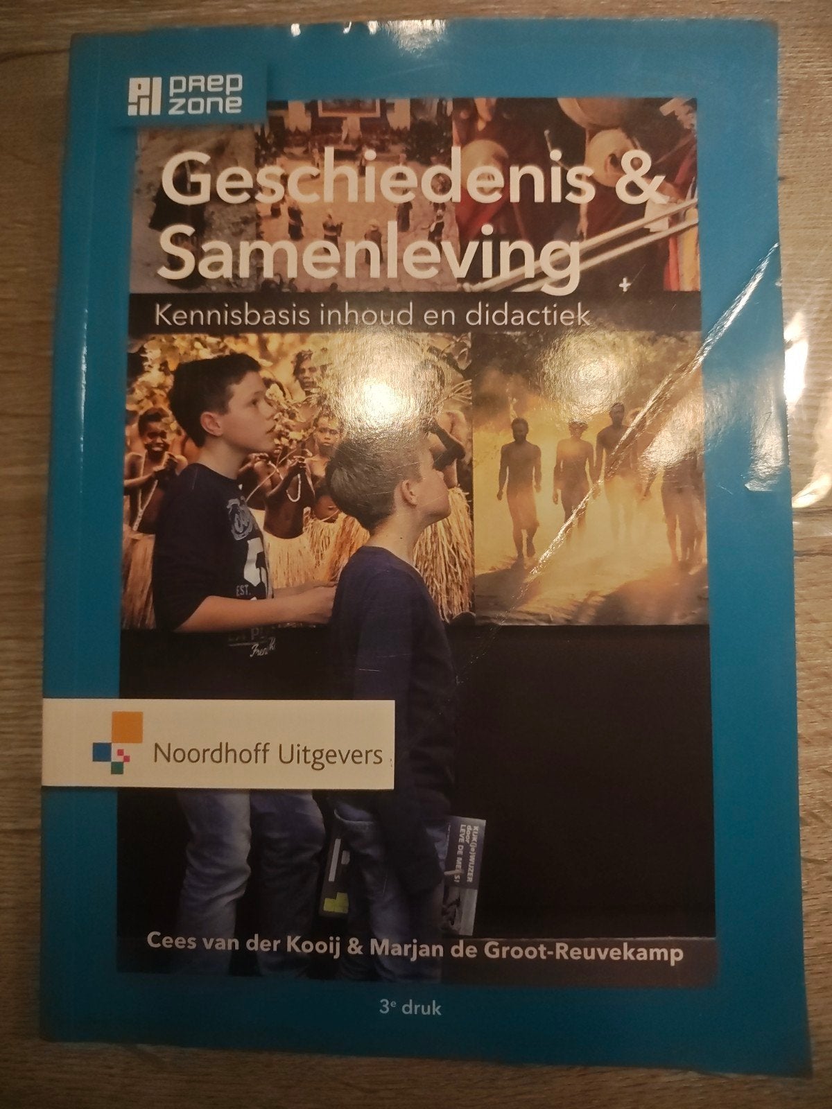 Geschiedenis & Samenleving - Kennisbasis inhoud en didactiek, Gelezen, Gamma, Cees van der Kooij & Marjan de Groot-Reuvekamp, HBO
