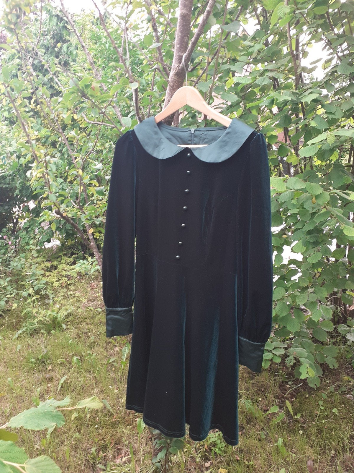Voodoo Vixen, groene jurk maat M, Kleding | Dames, Jurken, Maat 38/40 (M), Ophalen of Verzenden, Zo goed als nieuw, Onder de knie