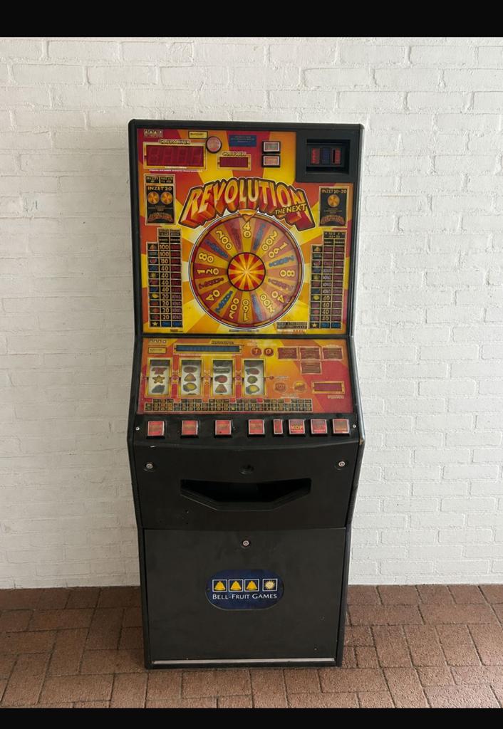 Gokkast Revolution The Next - Moederbord defect, Verzamelen, Automaten | Gokkasten en Fruitautomaten, Euro, Ophalen of Verzenden
