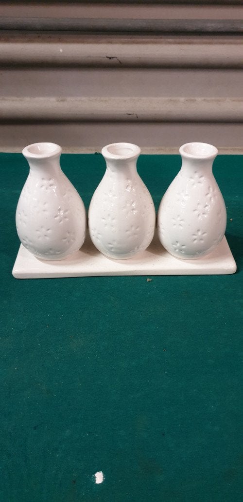 vaasjes wit aardewerk, Ophalen of Verzenden