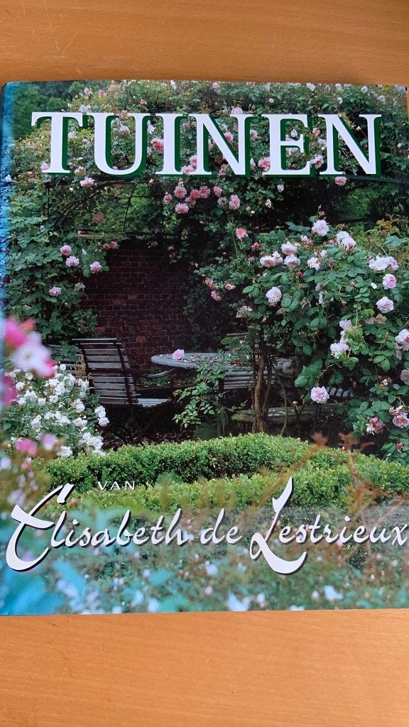 Tuinen van Elisabeth de Lestrieux, Ophalen of Verzenden, Zo goed als nieuw, Tuinontwerpen