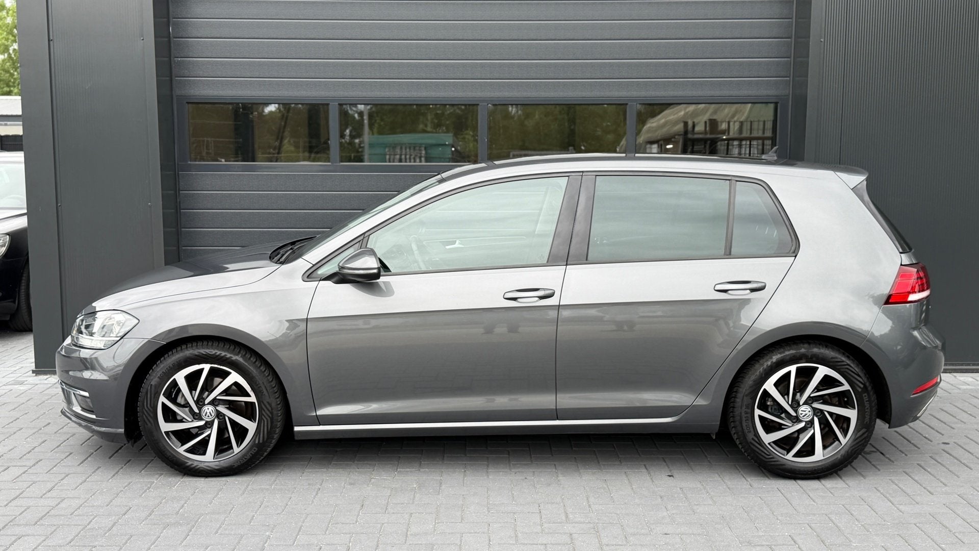 Volkswagen Golf 1.5 TSI Comfortline Business|Camera|Automaat, Automaat, Euro 6, 4 cilinders, Bedrijf