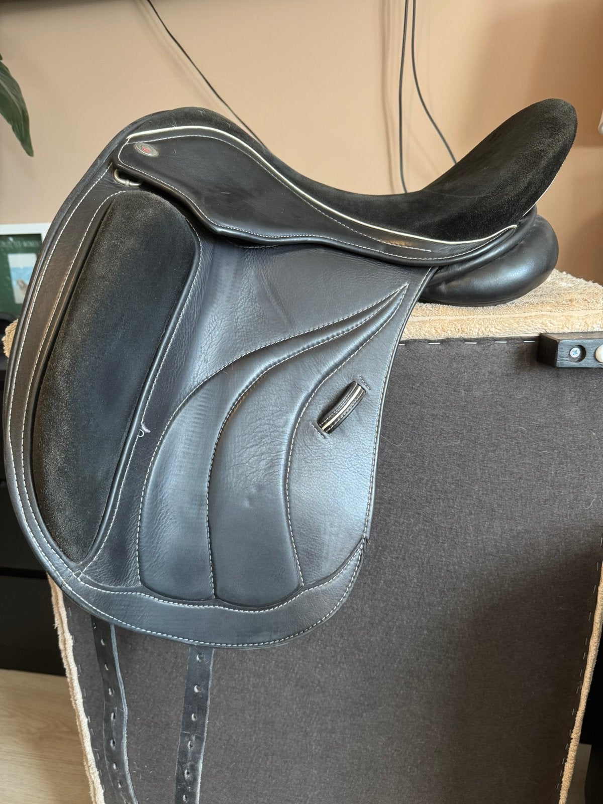 Winners Circle monoblad zadel 17,5 inch, Dieren en Toebehoren, Dressuur, Custom, Custom@custom.nl, Ophalen of Verzenden