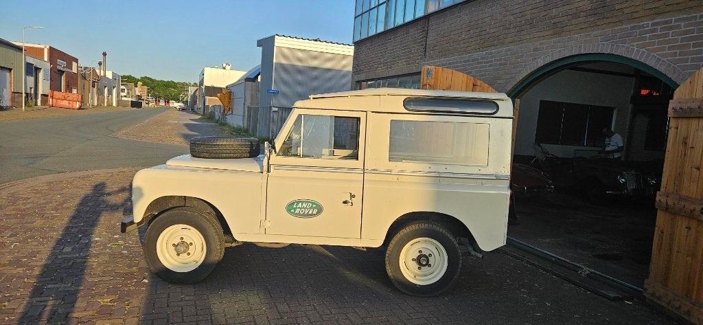 landrover 88 benzine 4wd 1979, Auto's, Land Rover, Wit, Handgeschakeld, Vierwielaandrijving
