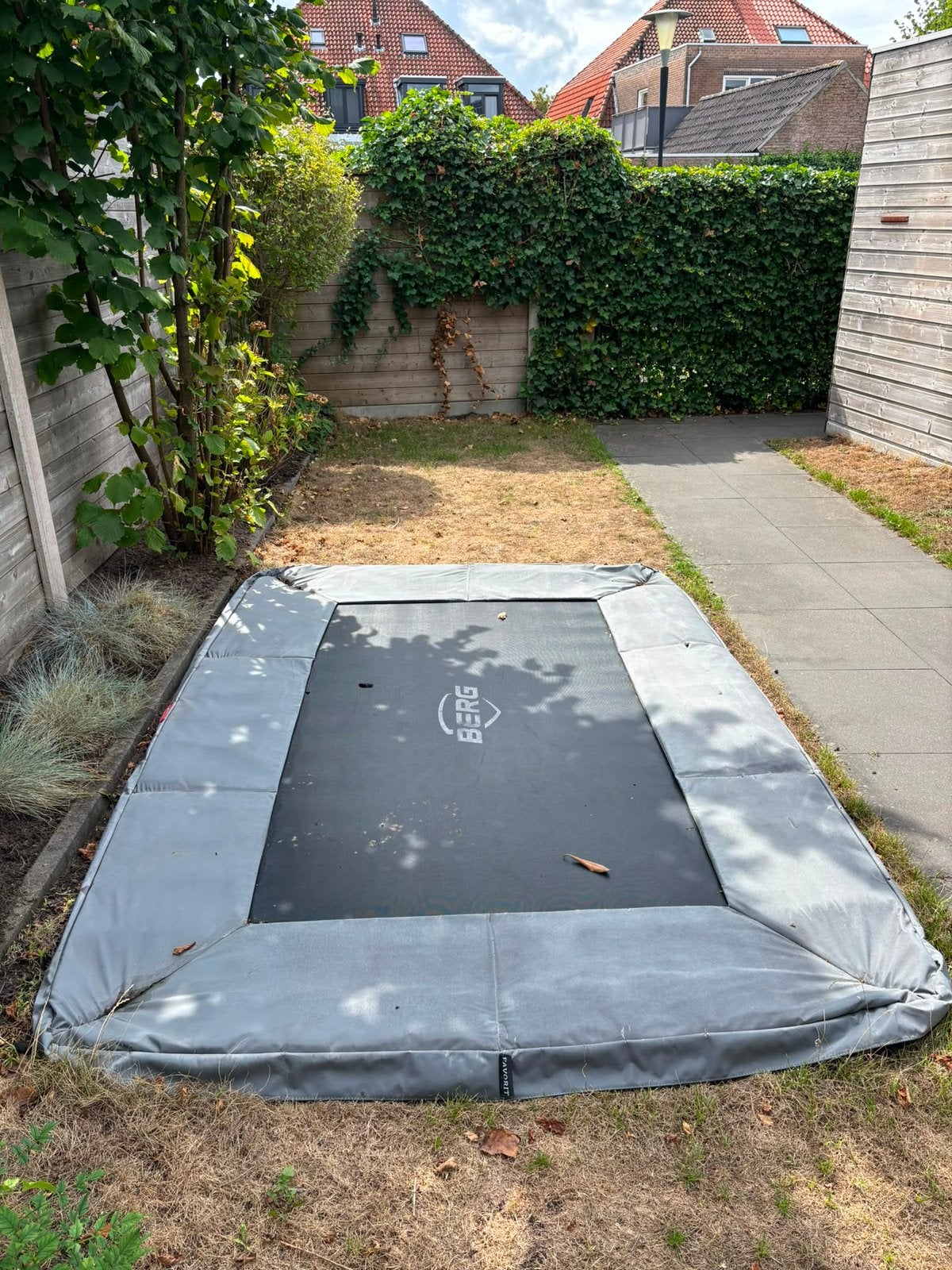 Trampoline, Ophalen, Gebruikt
