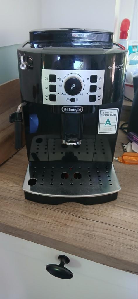 DeLonghi koffiemachine, Witgoed en Apparatuur, Koffiezetapparaten, Ophalen, Gebruikt, Koffiemachine