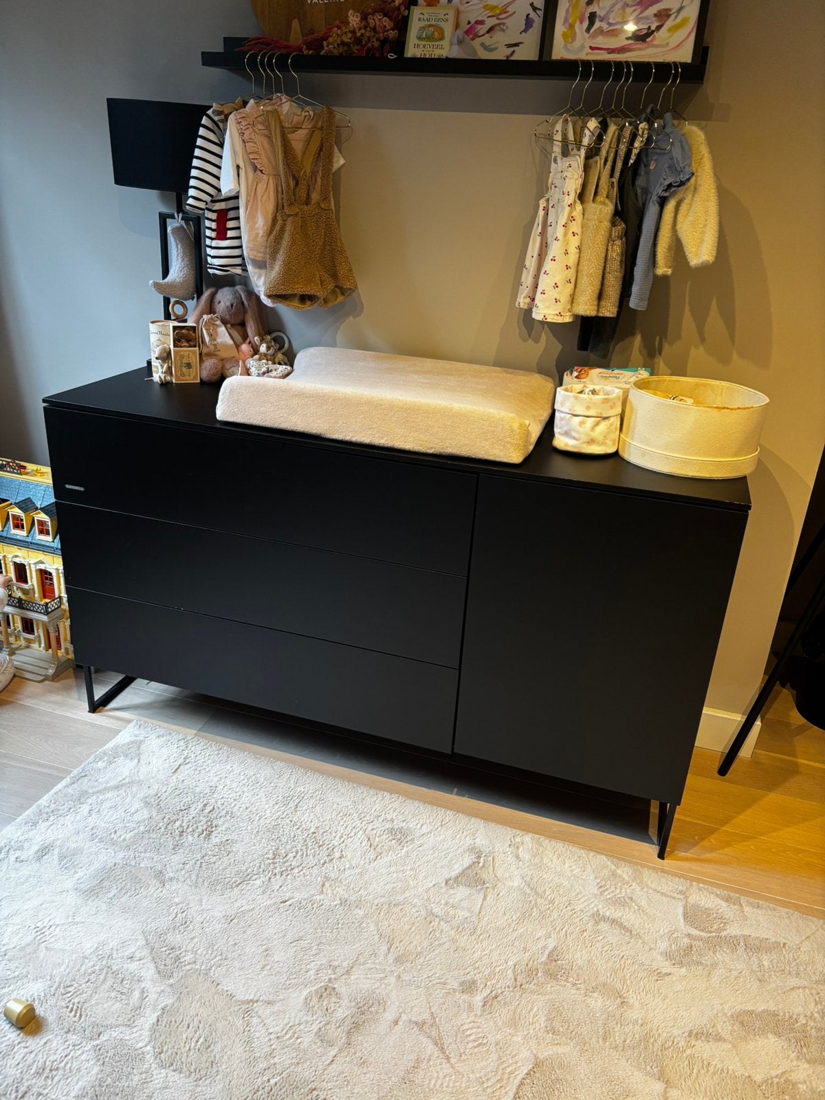 Kidsmill commode XL zwart, Kinderen en Baby's, Kinderkamer | Commodes en Kasten, Ophalen, Zo goed als nieuw