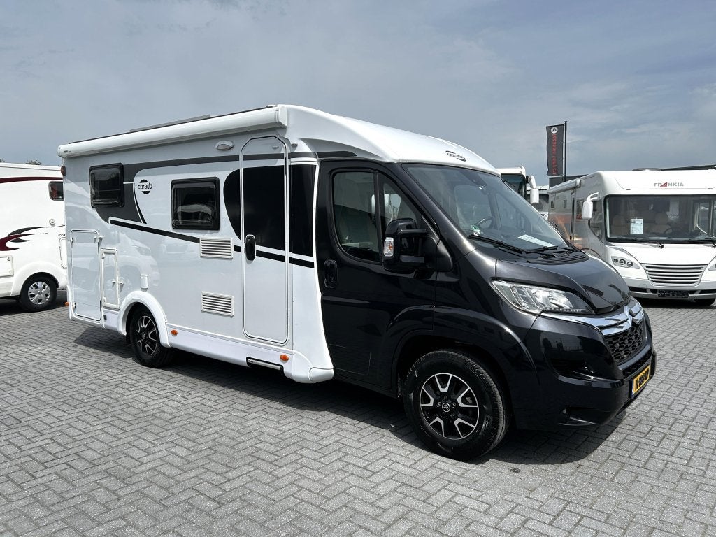 Carado V337 Enkele-bedden/2020/Euro-6/Airco/6.60M/140PK!, Caravans en Kamperen, Campers, Bedrijf, Tot en met 3, 6 tot 7 meter