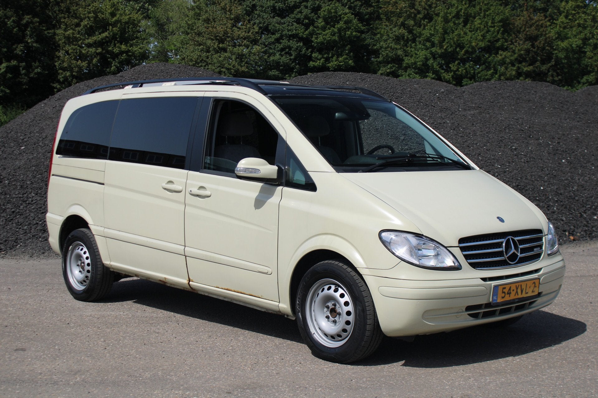 Mercedes-Benz 639 VIANO CDI 2.2 camper (bj 2004), Mercedes-Benz, Bedrijf, Havenweg 37c
4905AA  OOSTERHOUT, NL, KL Auto's