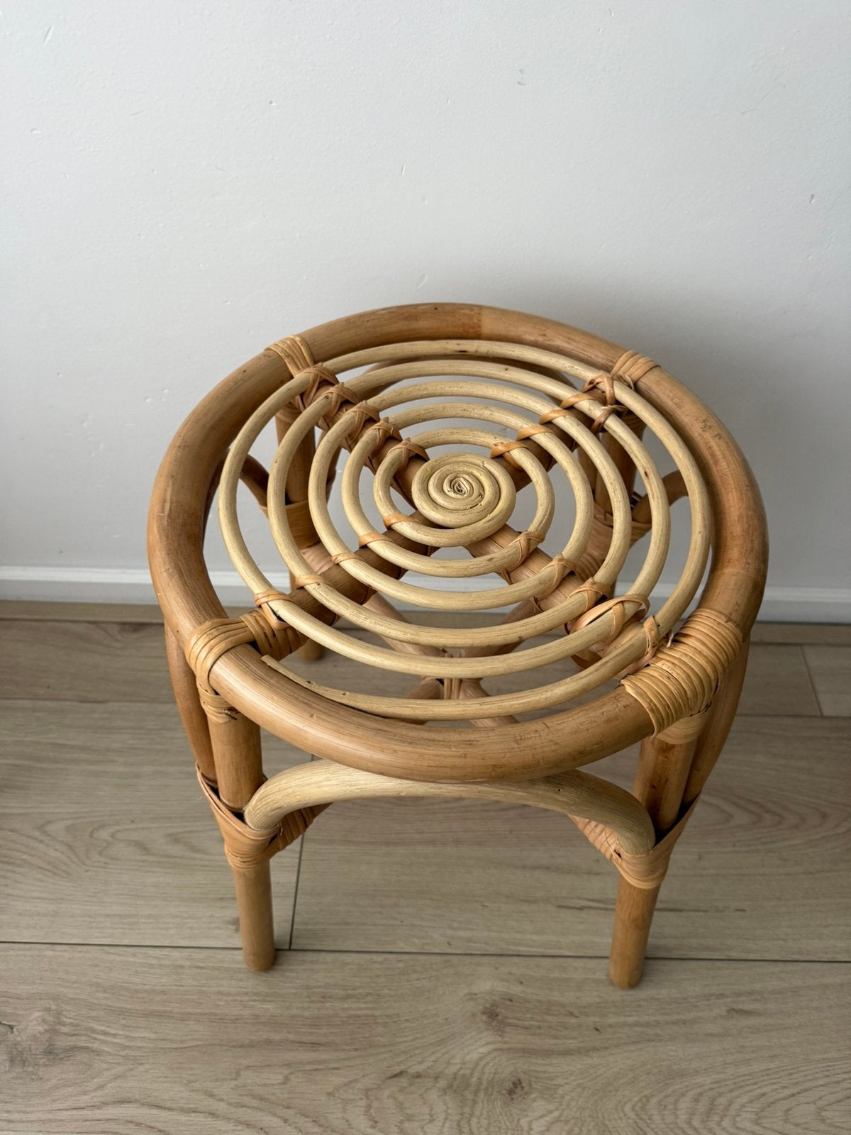 Rotan/bamboe krukje, Huis en Inrichting, Ophalen, Zo goed als nieuw, Hout