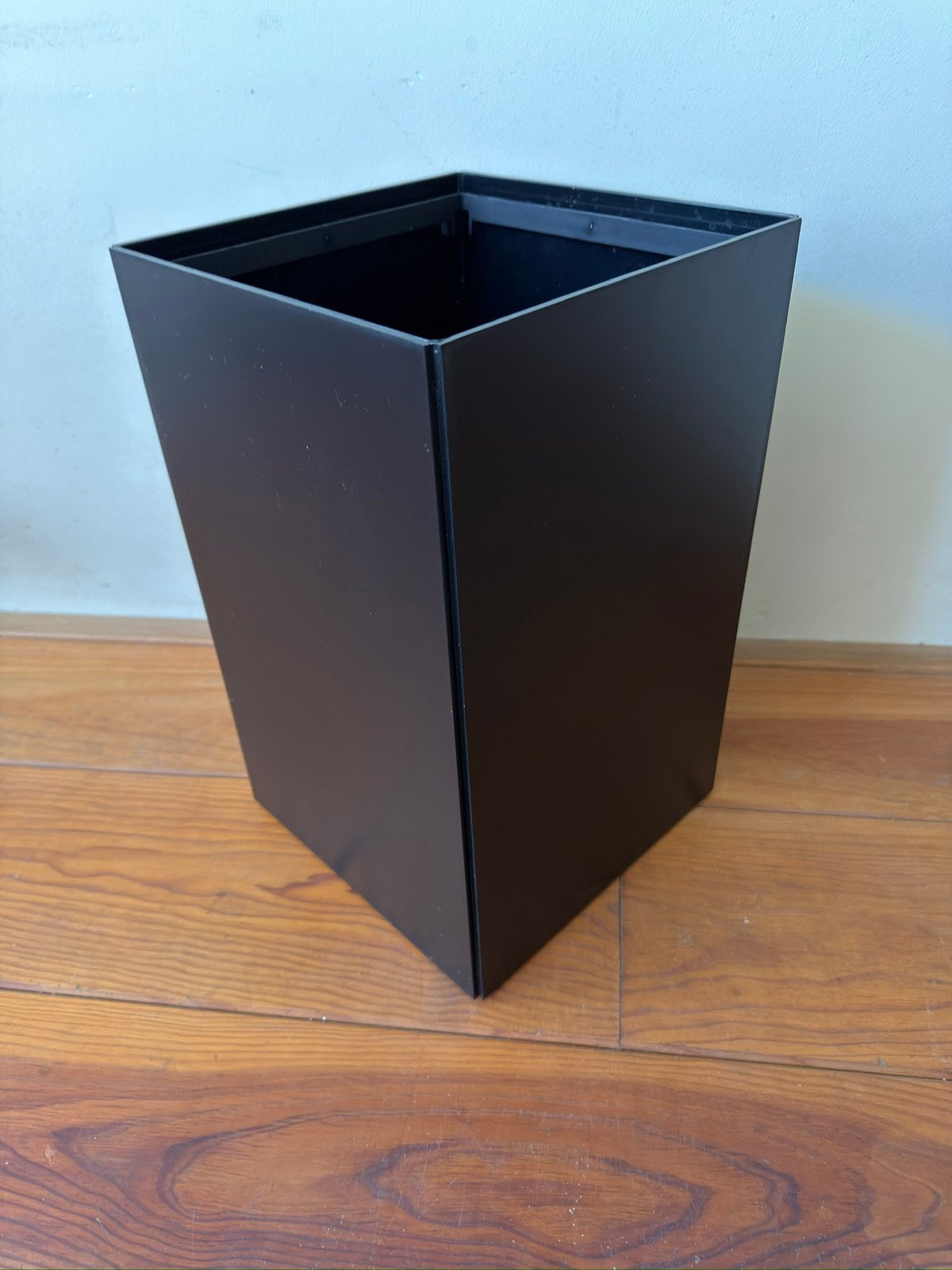 Kartell Prullenbak strak geometrisch design Lucchi Takaichi, Ophalen