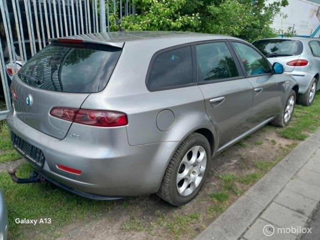 Alfa Romeo 159 Sportwagon 1.9 JTS Distinctive ONDERDELEN, Gebruikt, Alfa Romeo, Alfa Romeo