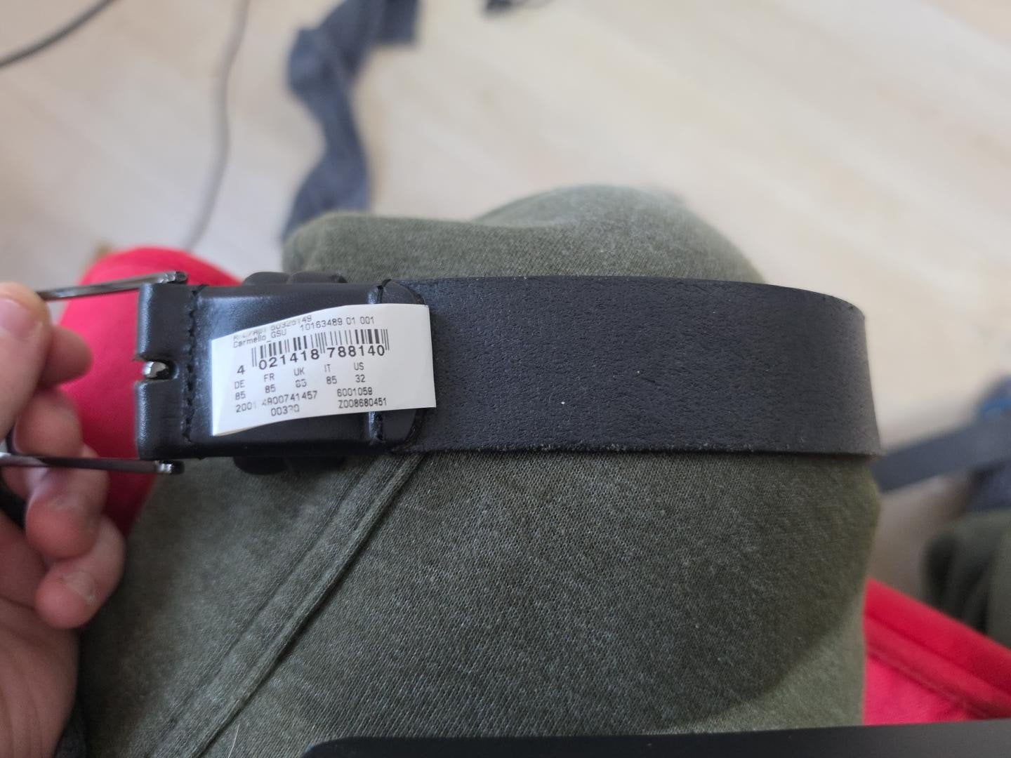 hugo boss Zwarte herenriem - Maat 85 cm, Kleding | Heren, Ophalen of Verzenden