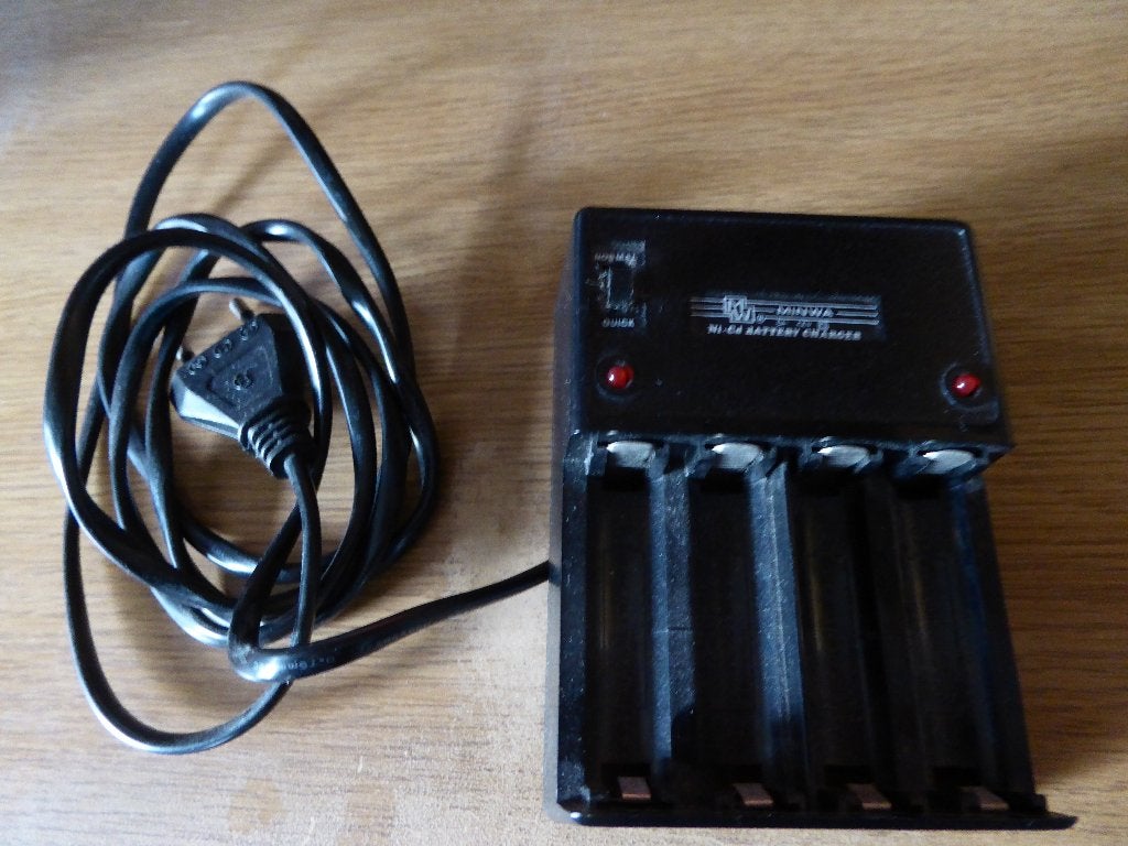 Batterij oplader., Ophalen of Verzenden, Zo goed als nieuw