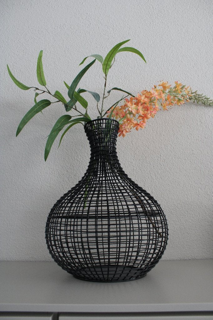 BODILSON design vaas zwart/nieuwstaat!, Huis en Inrichting, Zwart, 41 cm, Ophalen of Verzenden, Zo goed als nieuw