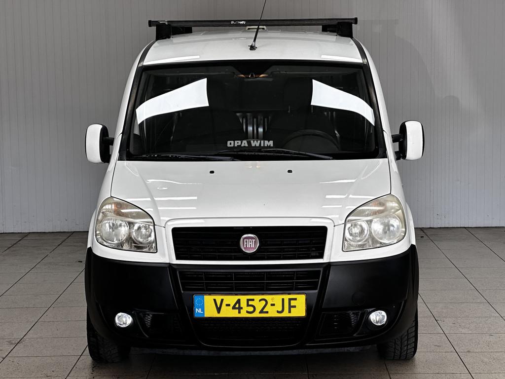 Fiat Doblò 1.4 SX HD MARGE!/ D-Riem verv: 170.000 KM!/ Zij-, Auto's, Bestelauto's, Stof, Gebruikt, Zwart, 4 cilinders