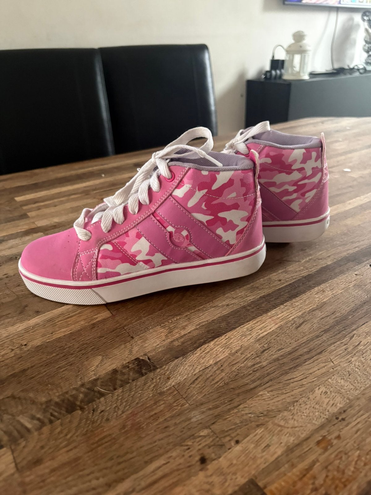 Roze camouflage heely’s racer mid, Ophalen of Verzenden, Zo goed als nieuw, Kinderen