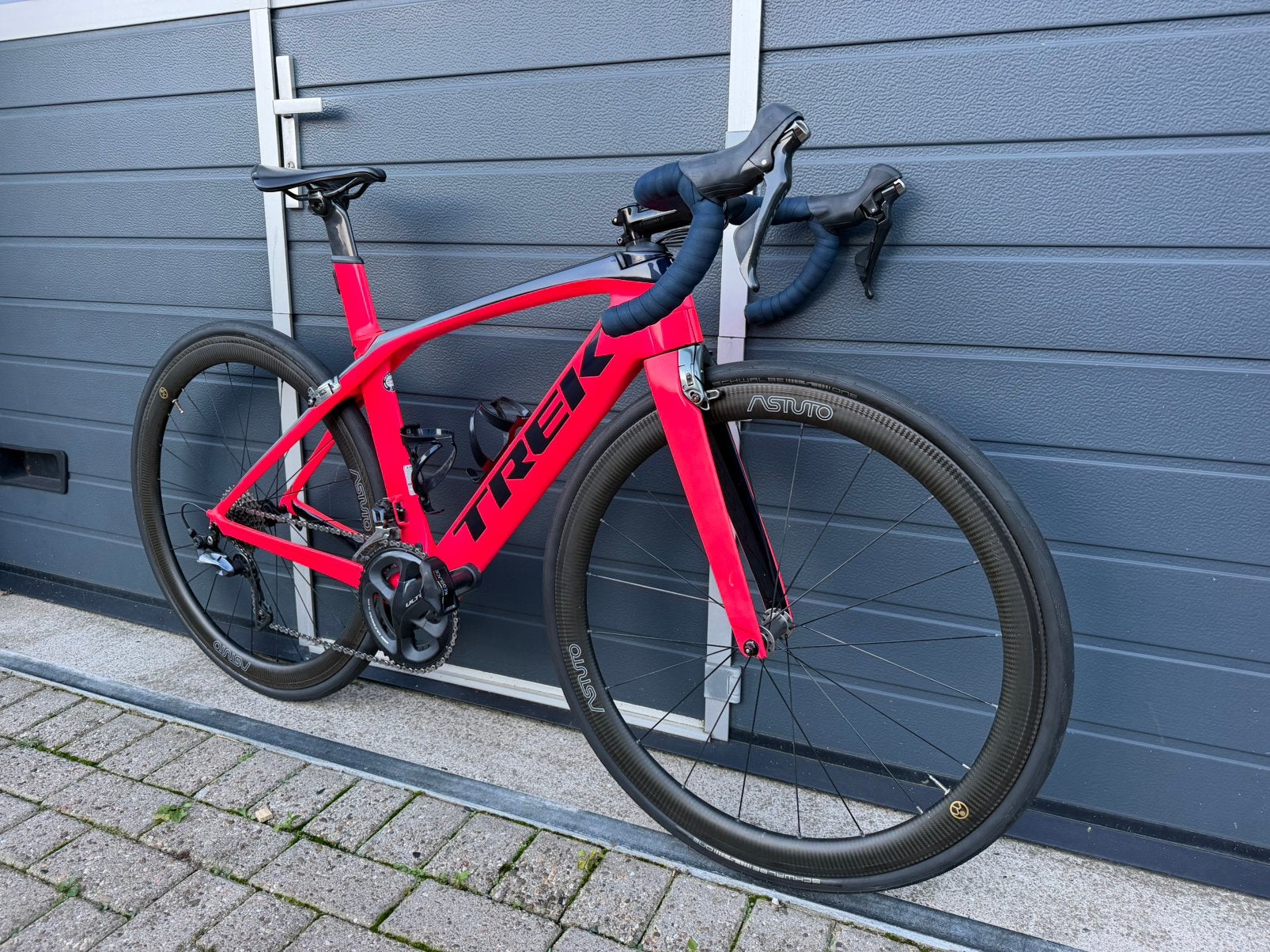 Trek Madone 9.0 maat 50 Project One Neon Roze, Fietsen en Brommers, Overige merken, Carbon, 49 tot 53 cm, Ophalen of Verzenden