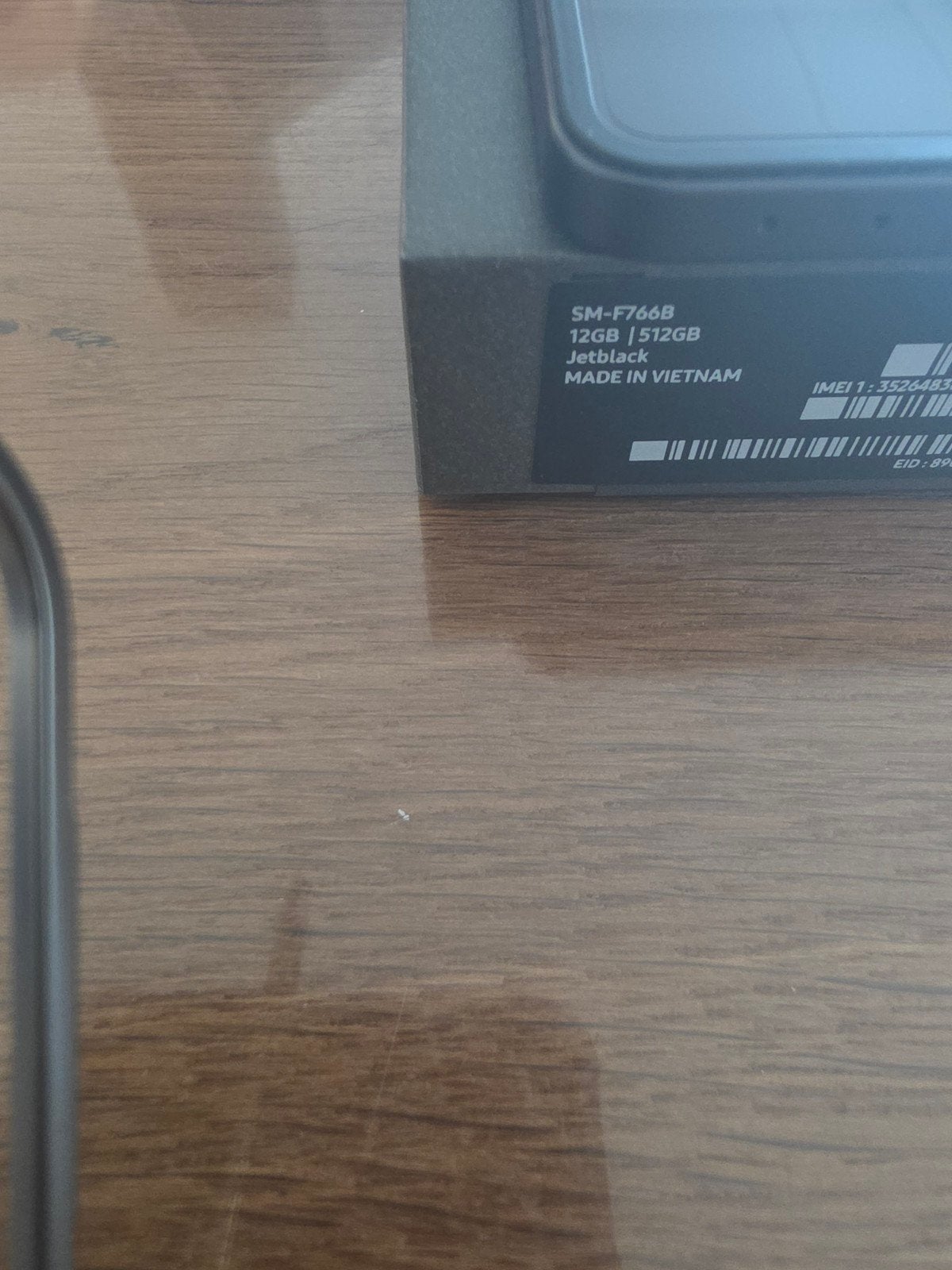 Foto 4 van Samsung Galaxy Z Flip 7 512GB Jet Black - Zo goed als nieuw