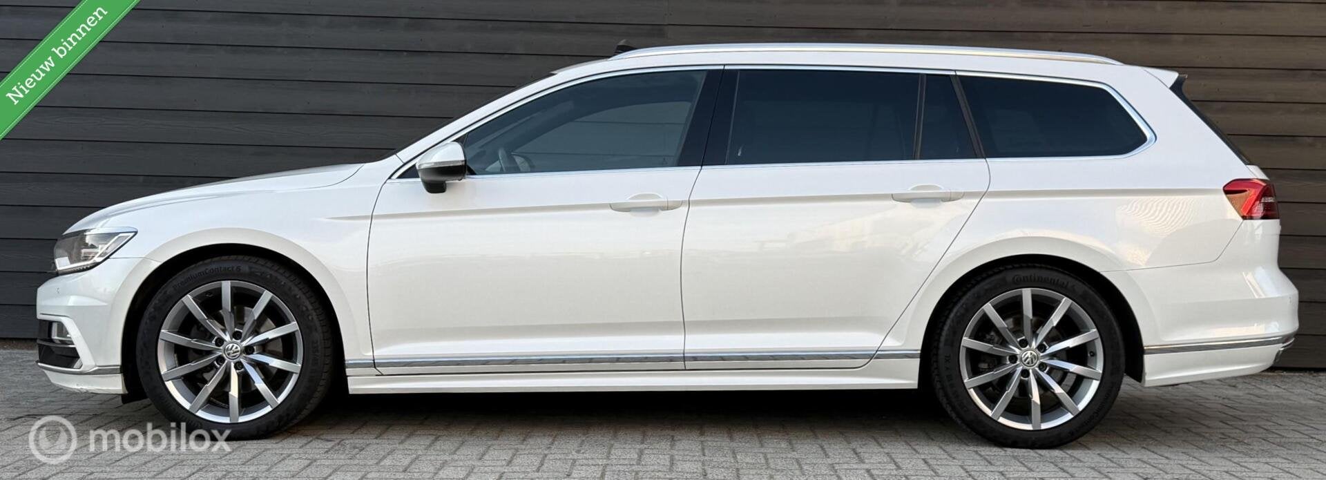 Volkswagen Passat Variant 1.8 TSI 2x R-line Pano.dak/LED/ACC, 4 cilinders, Met garantie (alle), 179 pk, Traction-control