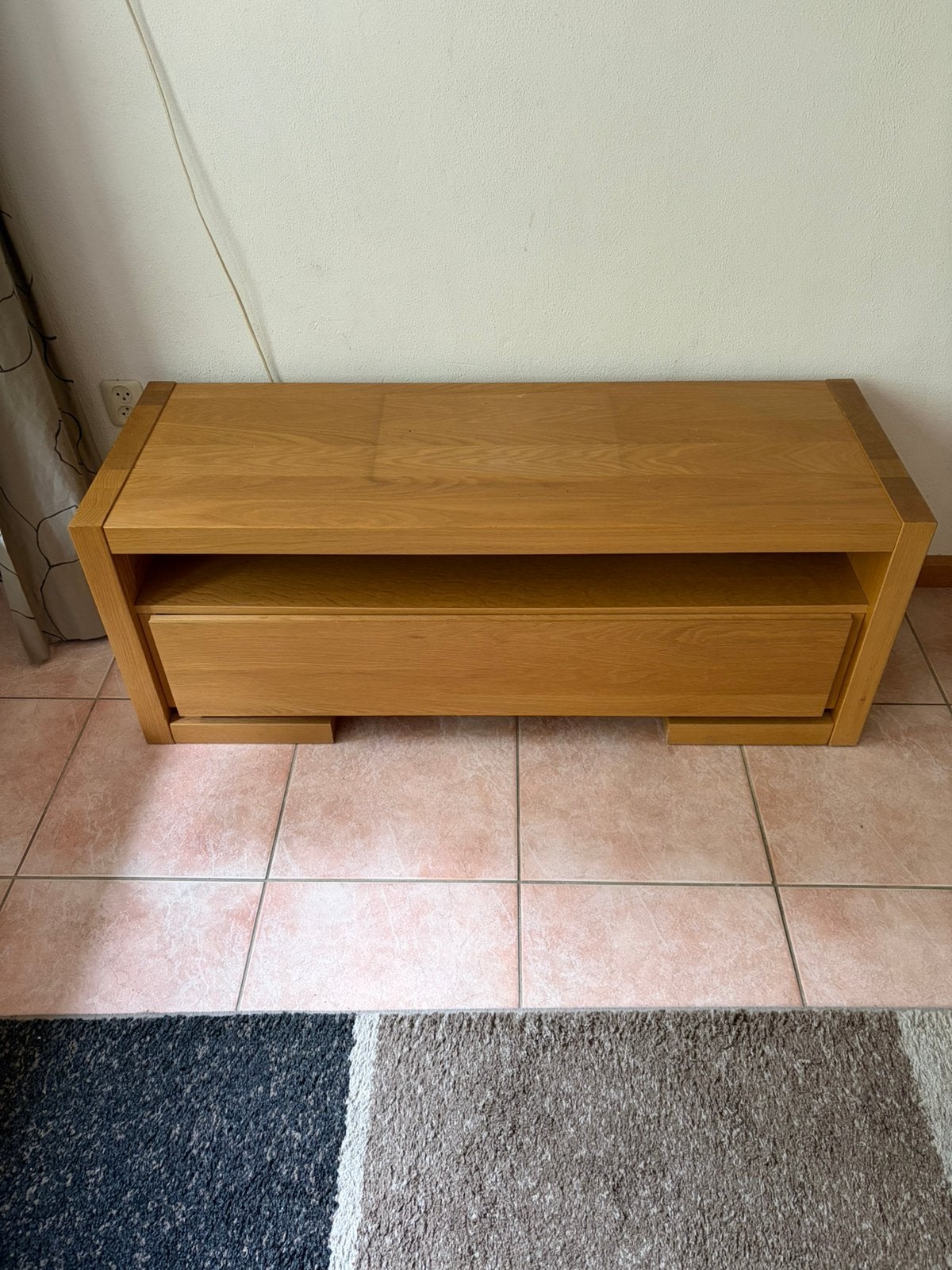 Echt eiken tv meubel, Ophalen, 100 tot 150 cm, Eikenhout, Zo goed als nieuw