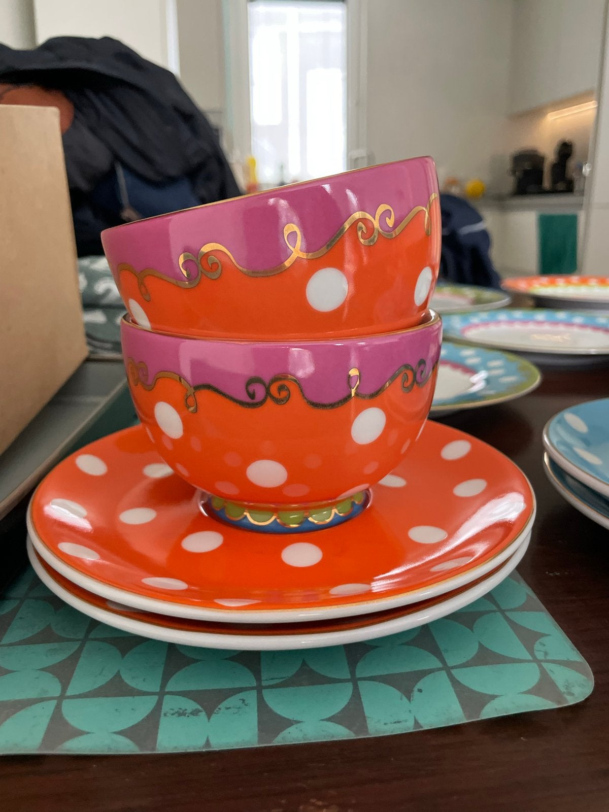 Vrolijke Oilily kop en schotels - 6 stuks, Ophalen, Overige merken, Keramiek, Zo goed als nieuw