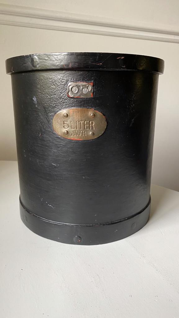 Maatbeker antiek 5 liter zwart, Ophalen of Verzenden