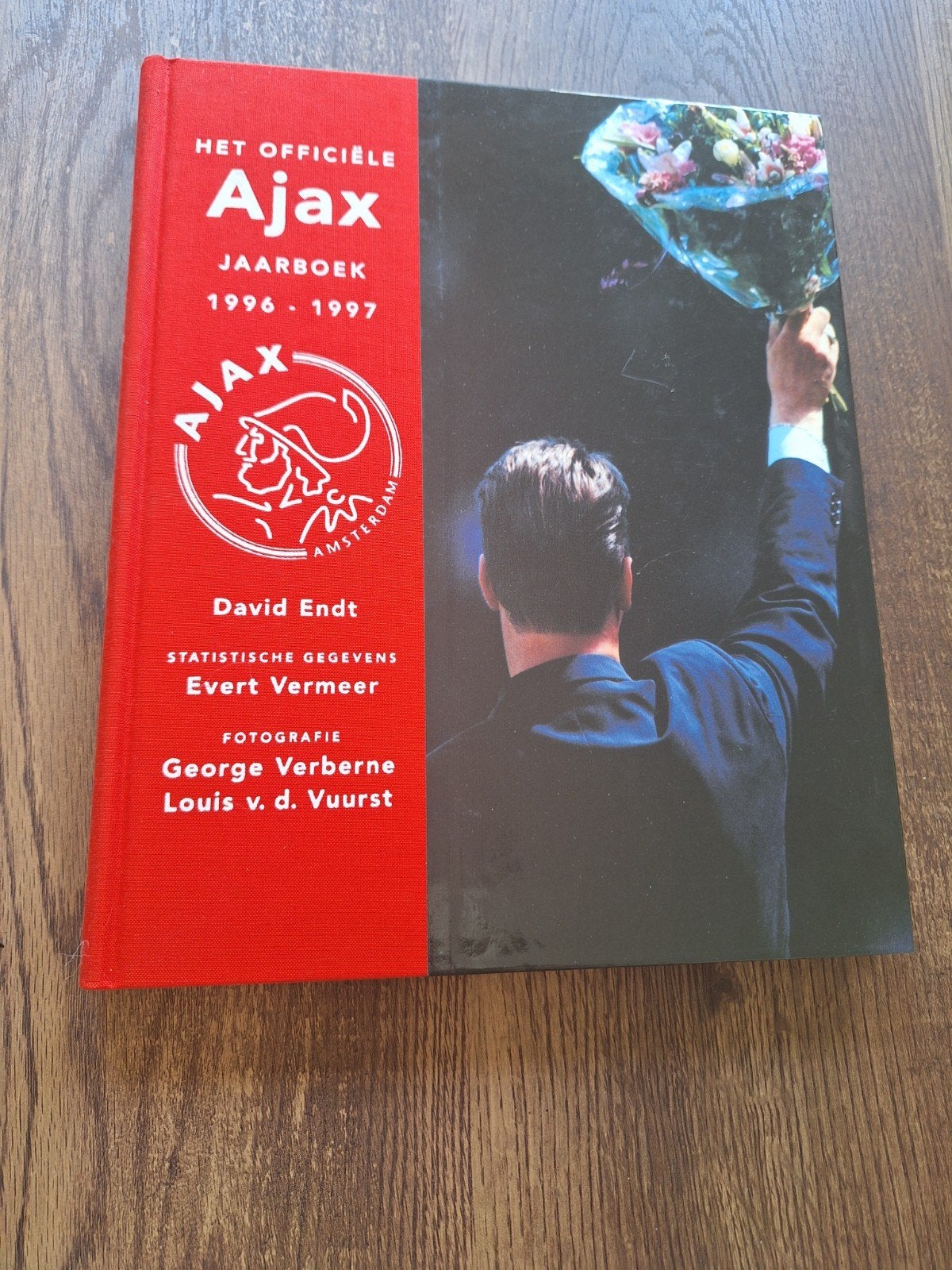 ajax jaarboek 1996-1997, Verzamelen, Sportartikelen en Voetbal, Ophalen of Verzenden, Zo goed als nieuw, Ajax