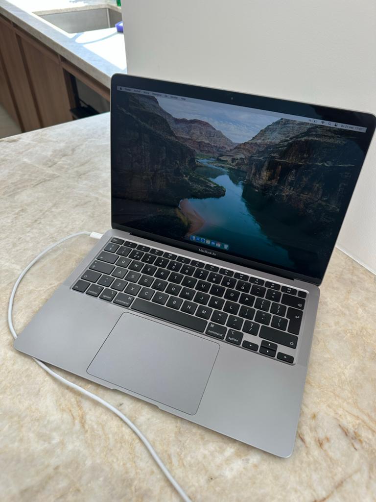 ≥ Vind macbook air retina 13 inch 2020 op Marktplaats - juni 2026