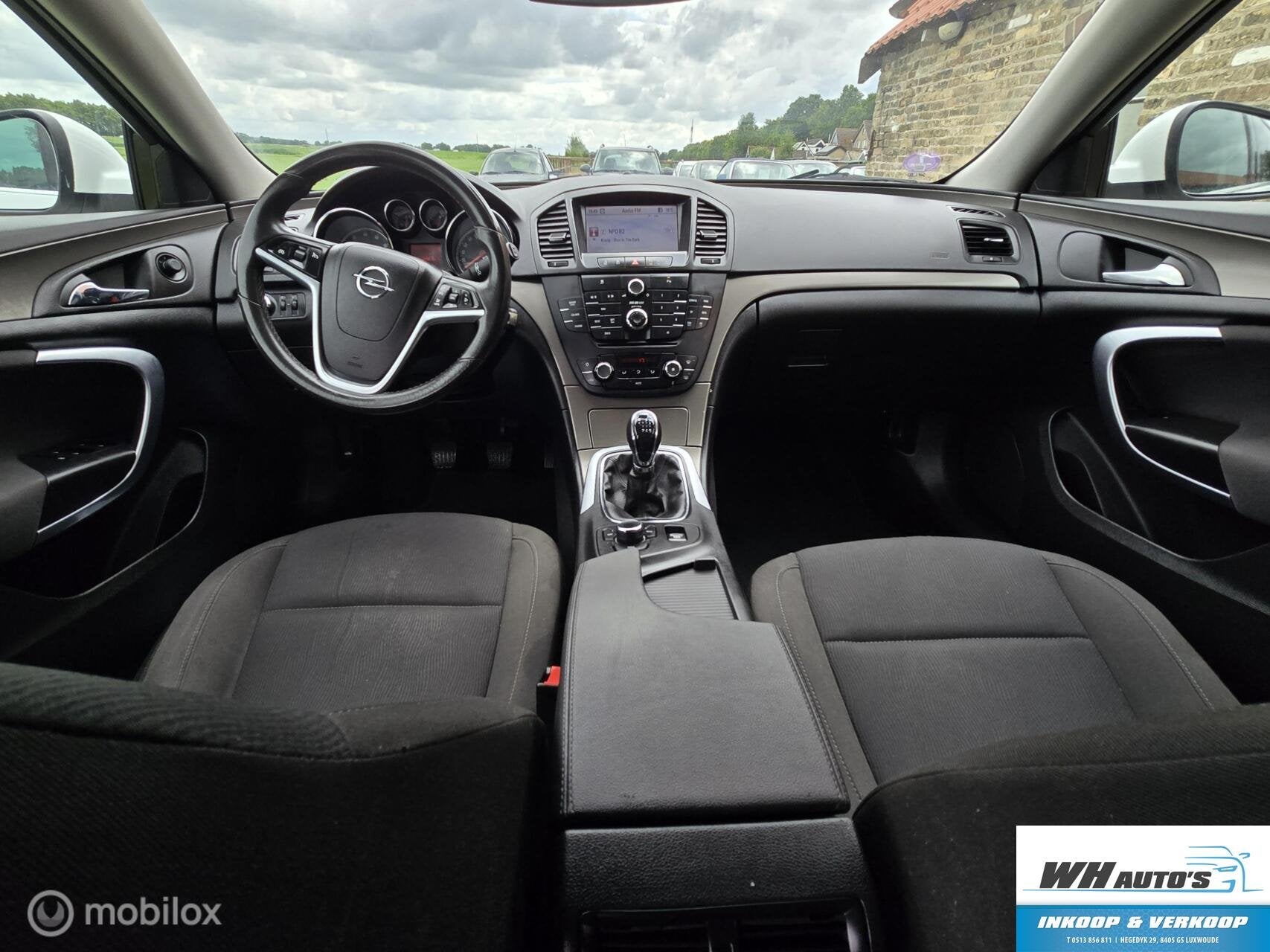 Opel Insignia Sports Tourer 1.8 Executive, Auto's, Gebruikt, 4 cilinders, 1796 cc, Wit