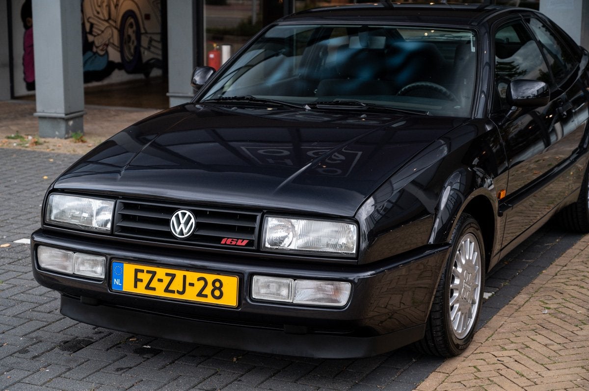 Volkswagen Corrado 2.0 16V (bj 1993), Auto's, 4 cilinders, 4 stoelen, Zwart, Bedrijf