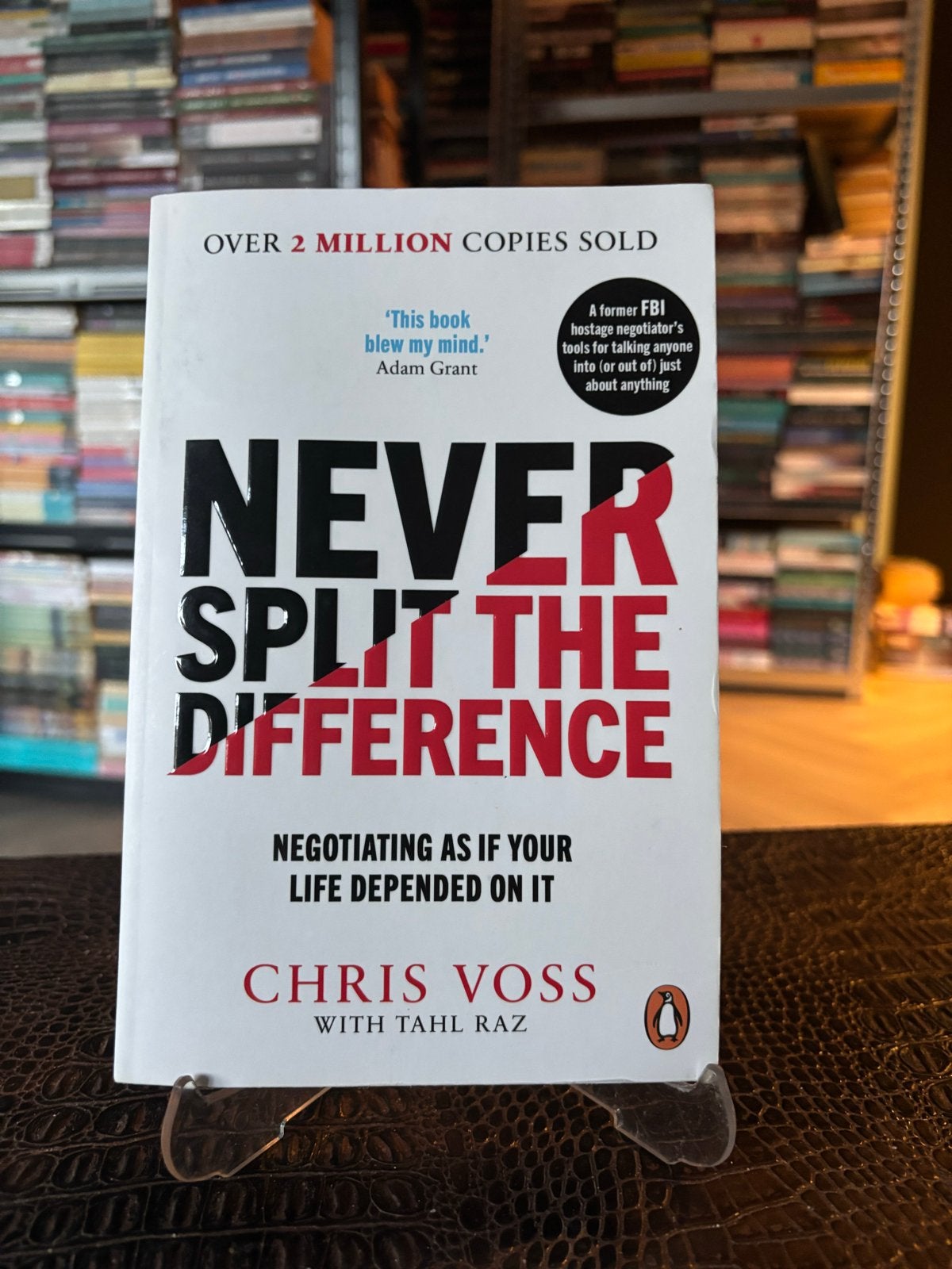 Never Split the Difference - Chris Voss, Boeken, Ophalen of Verzenden, Zo goed als nieuw, Europa overig