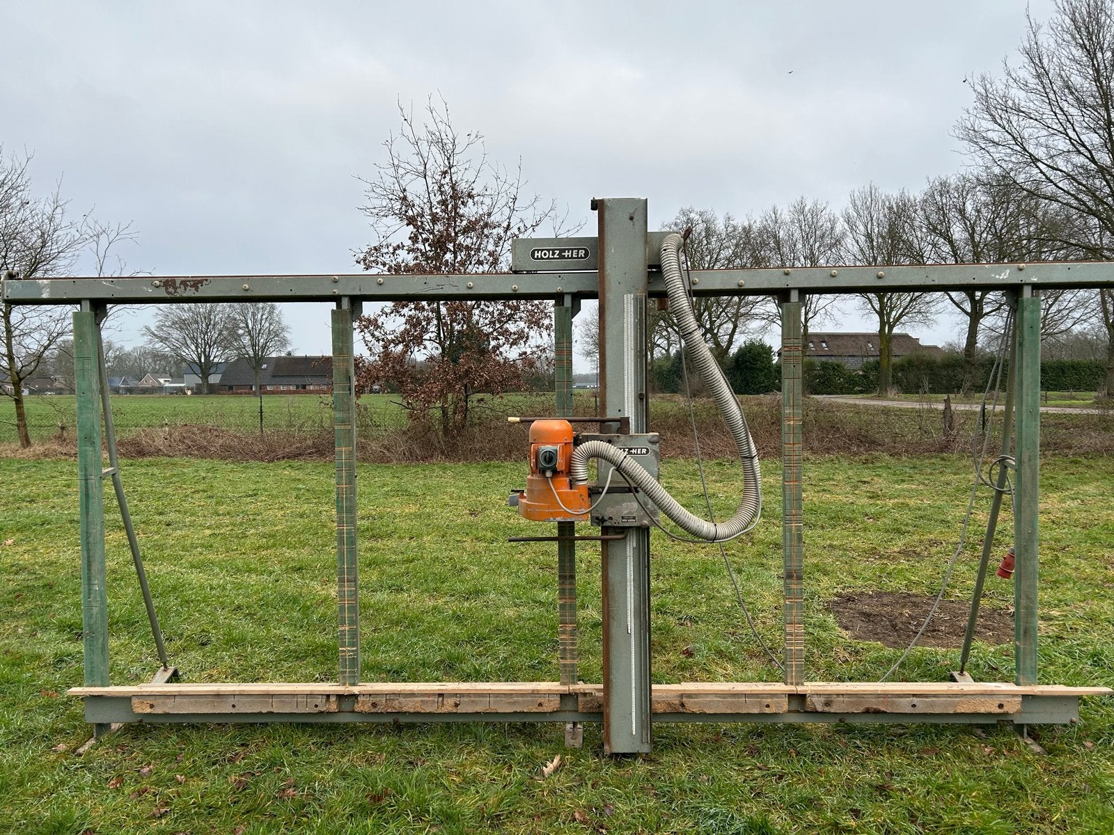 Holz-Her Platenzaag - Robuuste verticale zaagmachine, Ophalen, Gebruikt, 1200 watt of meer, 70 mm of meer