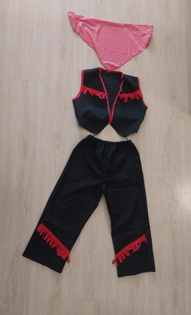Cowboy/Cowgirl verkleedset - Zwart/Rood, 5-7 jaar, Ophalen of Verzenden, Gebruikt, Jongen of Meisje