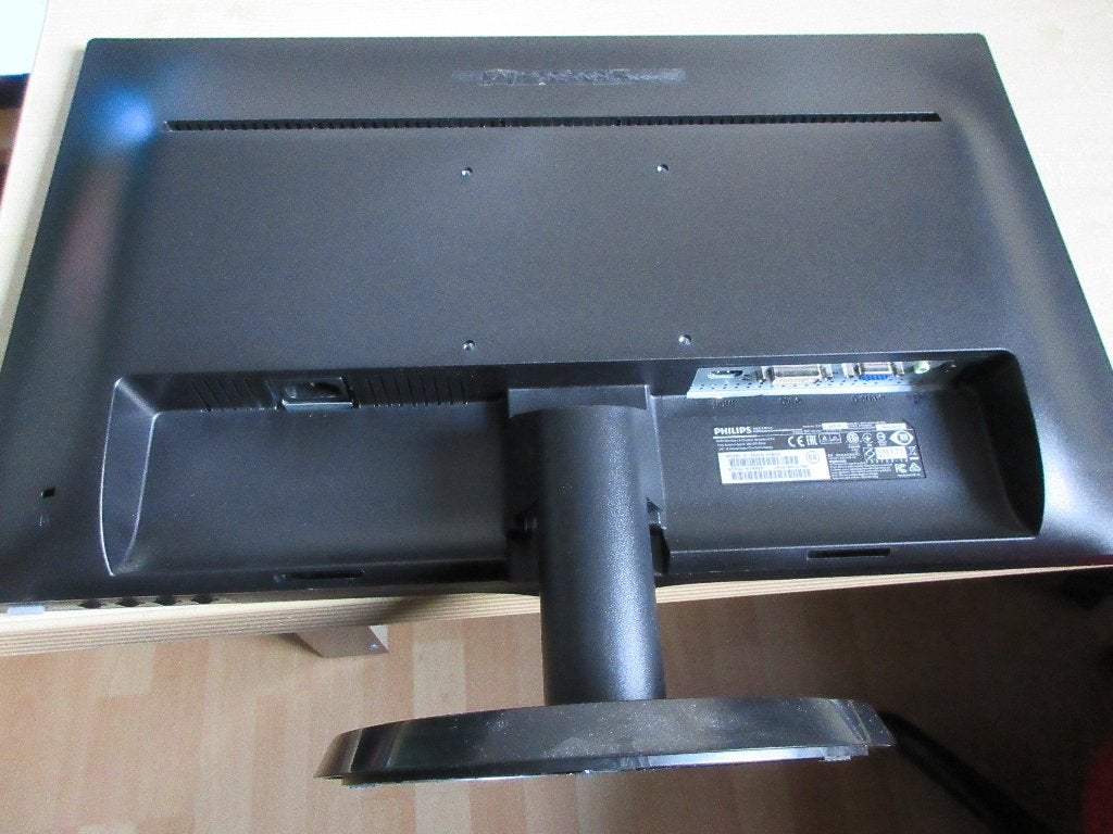 Foto 6 van Philips 24” Full HD LED Monitor 243V5LHAB/00 – HDMI/DVI/VGA