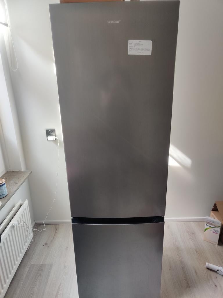 Koelkast merk Veripart, Vrieskist, Minder dan 60 cm, Zo goed als nieuw, Vrijstaand