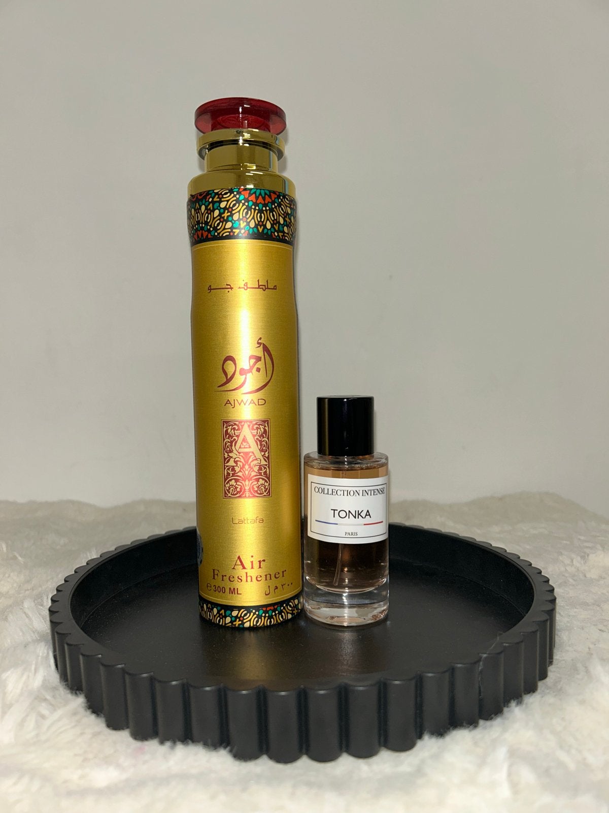 Collection Intense "Tonka" EDP 50ml & Lattafa Ajwad Luchtver, Ophalen of Verzenden, Nieuw