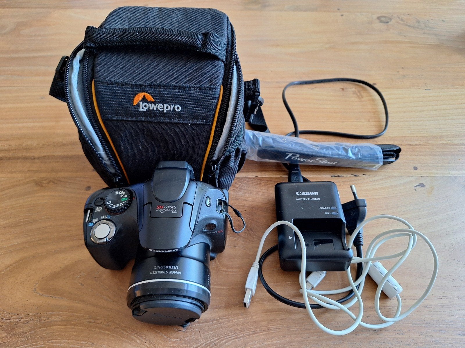 Canon PowerShot SX40 HS Bridgecamera met tas en oplader, Audio, Tv en Foto, Fotocamera's Digitaal, Beeldstabilisatie, Gebruikt