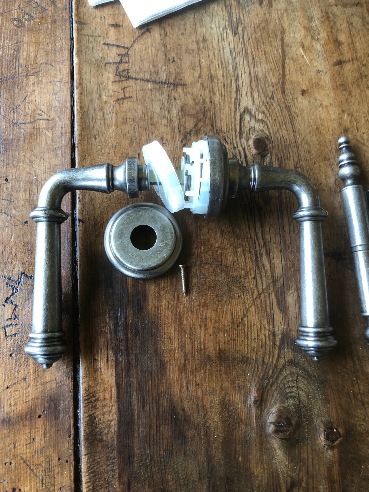 Antieke Deurknop - Klassiek Design, Doe-het-zelf en Verbouw, Hang- en Sluitwerk, Ophalen, Gebruikt, Overige materialen, Klink of Kruk