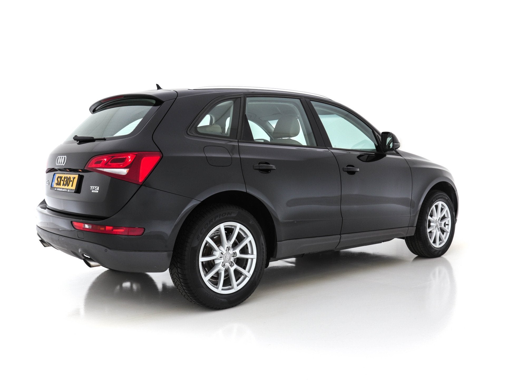 Foto 6 van Audi Q5 2.0 TFSI Quattro Pro Line (️MECHATRONIC DEFECT)