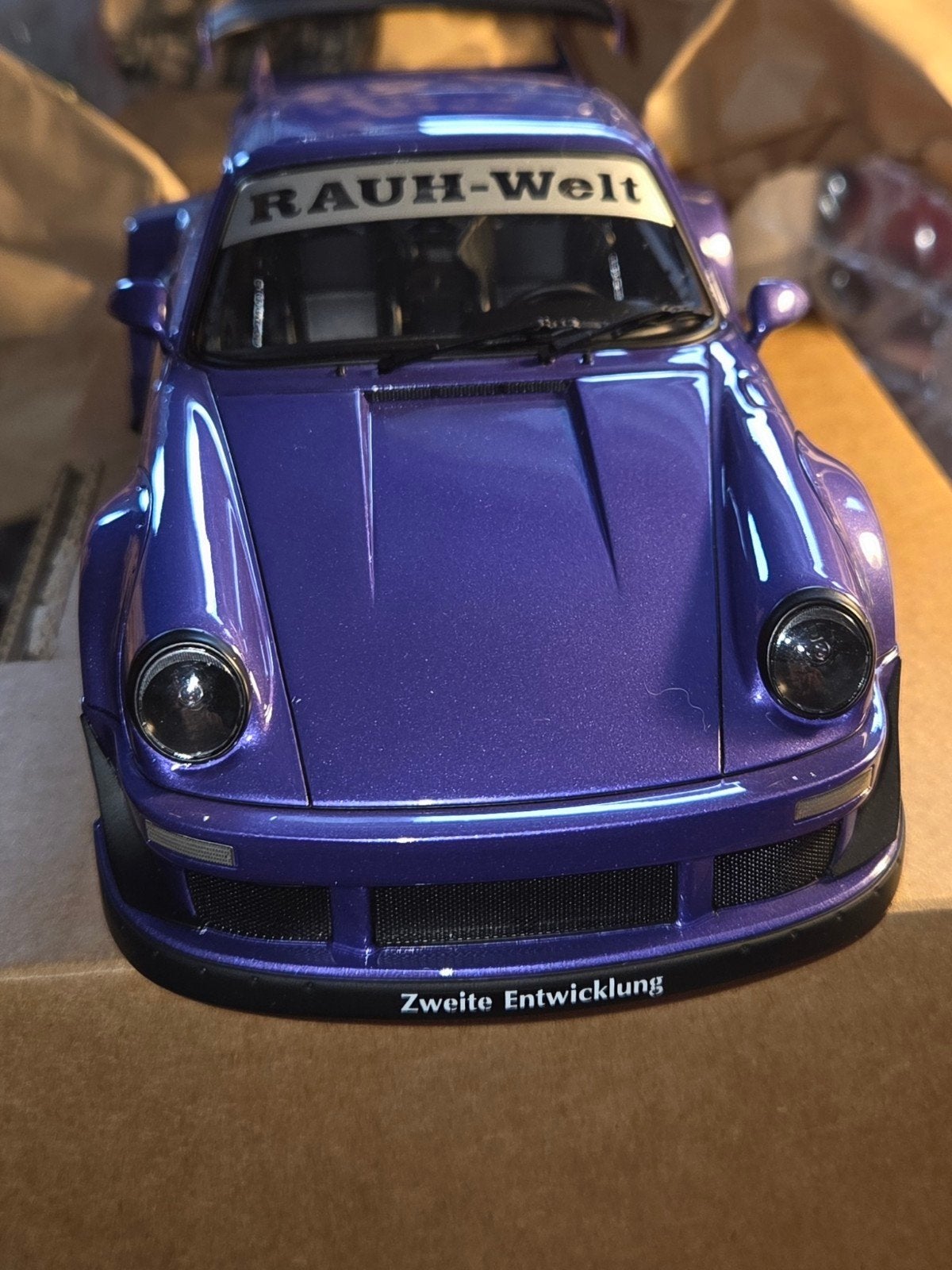 Ignition Model Porsche 911 RWB 930 Purple Zeldzaam Ignition, Hobby en Vrije tijd, Modelauto's | 1:18, Verzenden, Zo goed als nieuw
