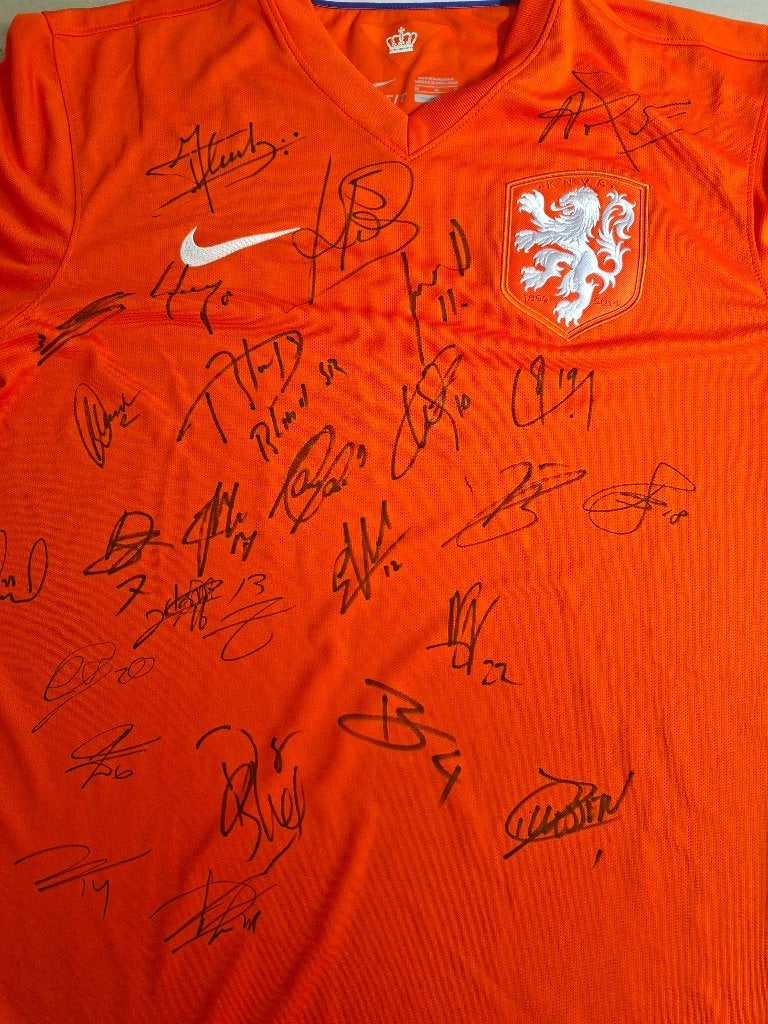Nederlands elftal shirt WK 2014 met handtekeningen, Maat M, Ophalen of Verzenden, Nieuw, Shirt