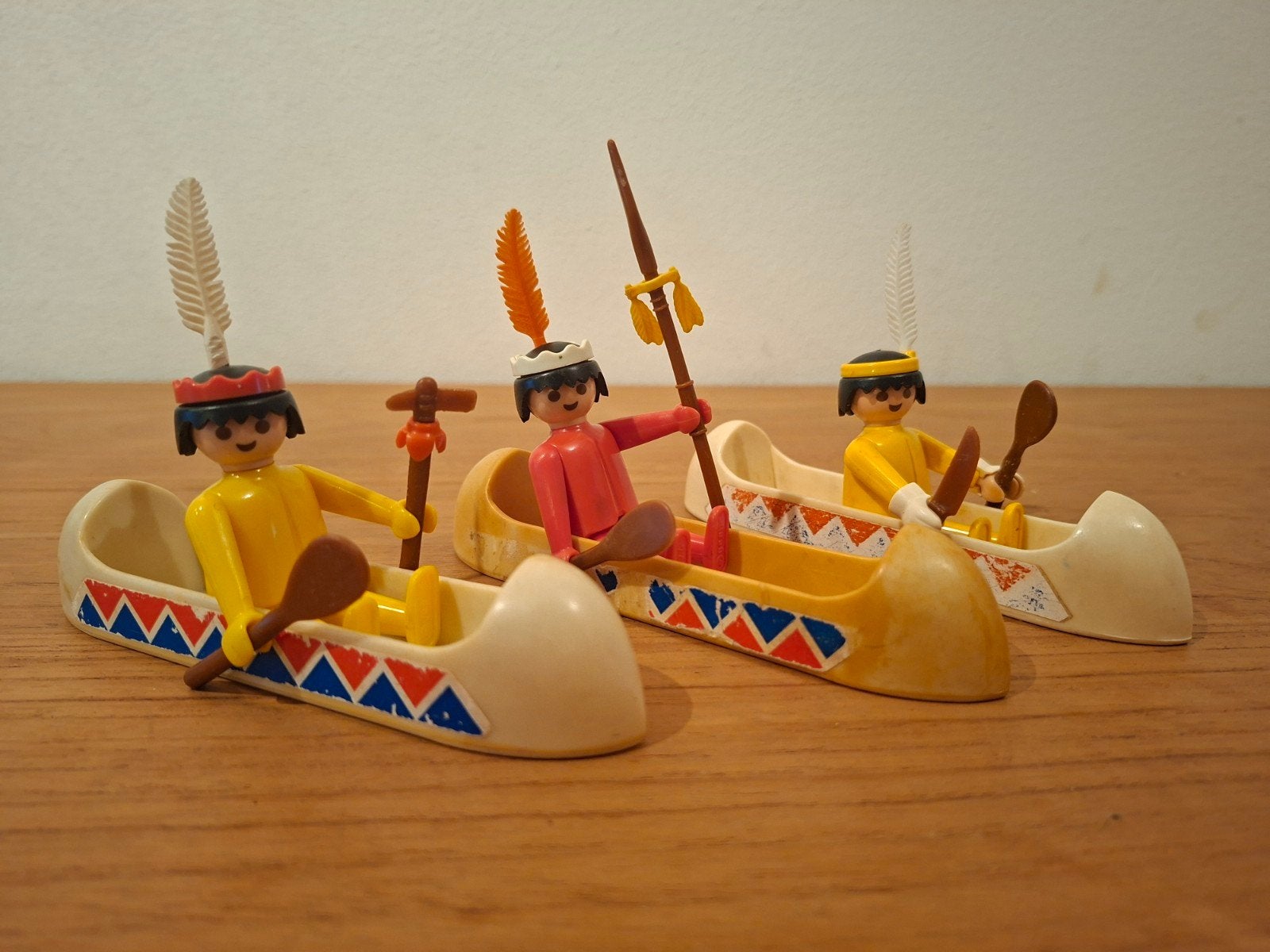 11. Vintage Playmobil Indianen Kano's met Figuren, Ophalen of Verzenden, Gebruikt, Complete set