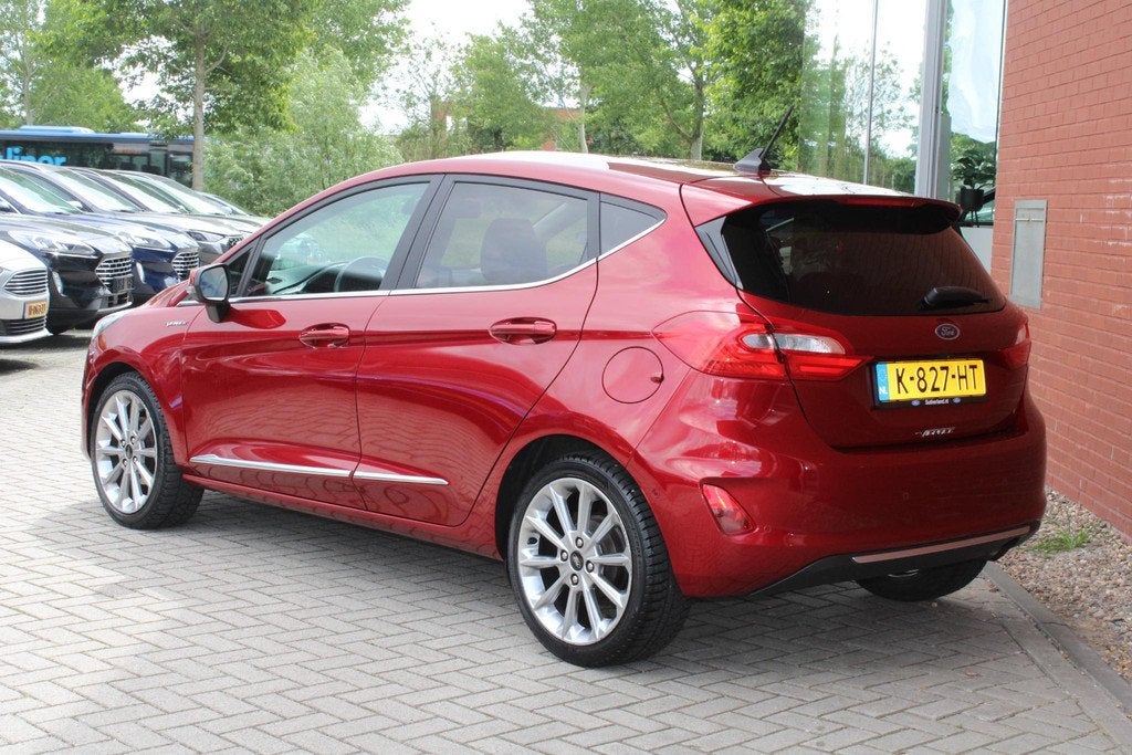 Ford Fiesta 1.0 EcoBoost Vignale Automaat | Volledig Lederen, Auto's, Ford, Lichtsensor, 125 pk, Gebruikt, 49 €/maand