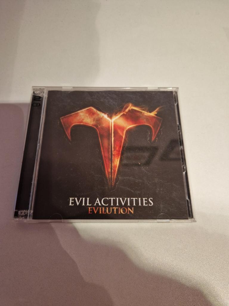 Evil activities evolutions hardcore thunderdome, Verzenden, Zo goed als nieuw