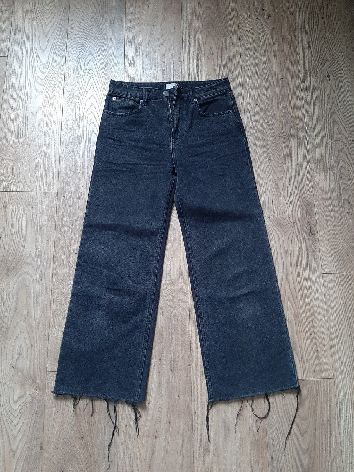 als nieuw... zwarte jeans mt 28 Amuse Society, Kleding | Dames, Zwart, Amuse Society, Ophalen of Verzenden, Zo goed als nieuw
