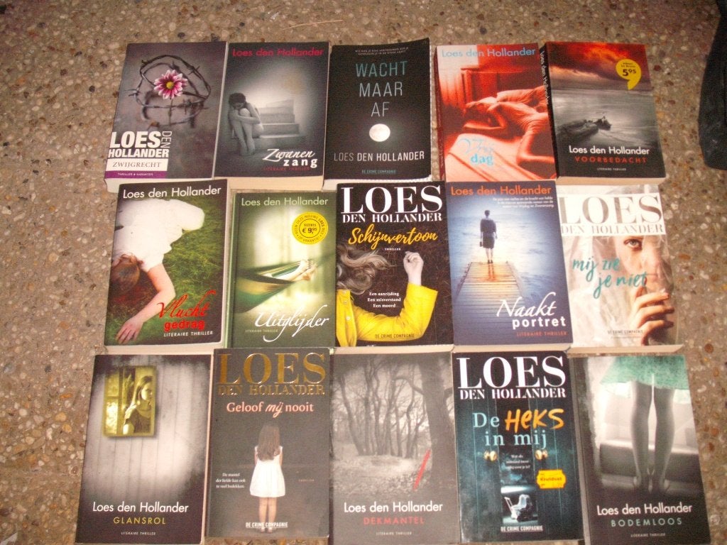 Loes den Hollander 15x thriller boeken in 1 koop, Boeken, Ophalen, Gelezen, Loes den Hollander